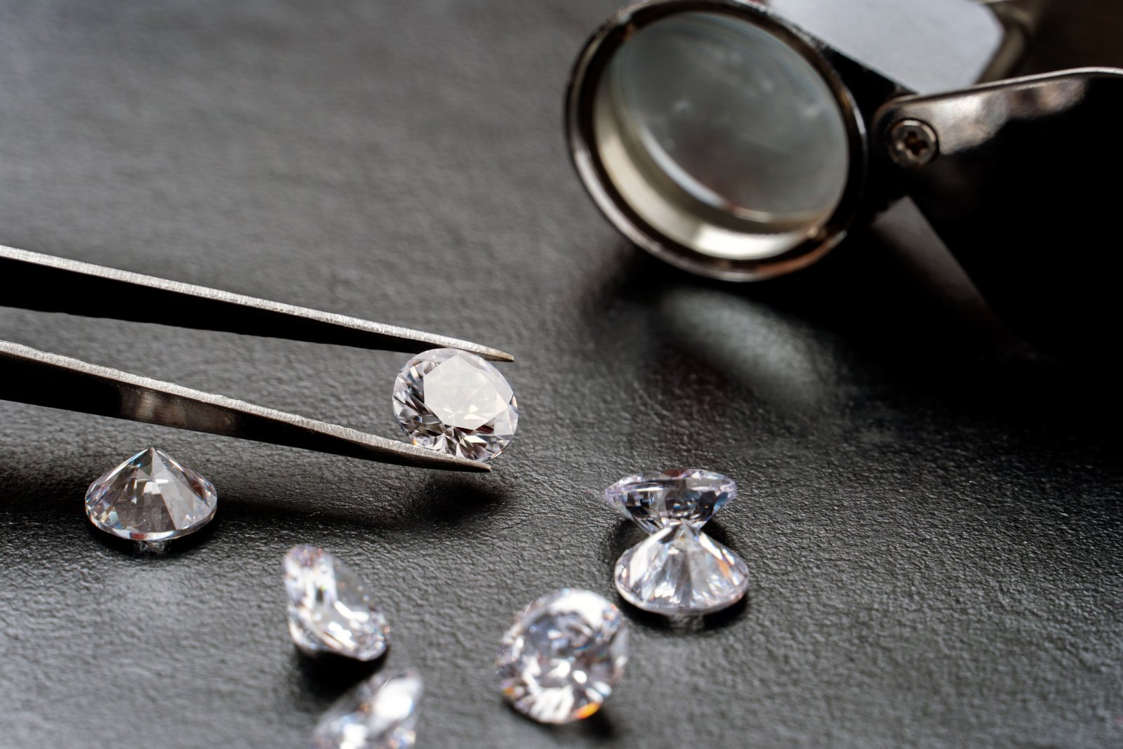 Diamond Loupe Precision Valuation